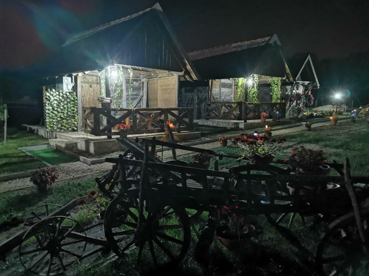 Отель Etno Selo Eden Zeravacki Potok Экстерьер фото